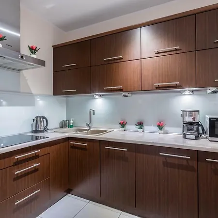 Apartament Tulip - Garbary 95 Z Miejscem Parkingowym